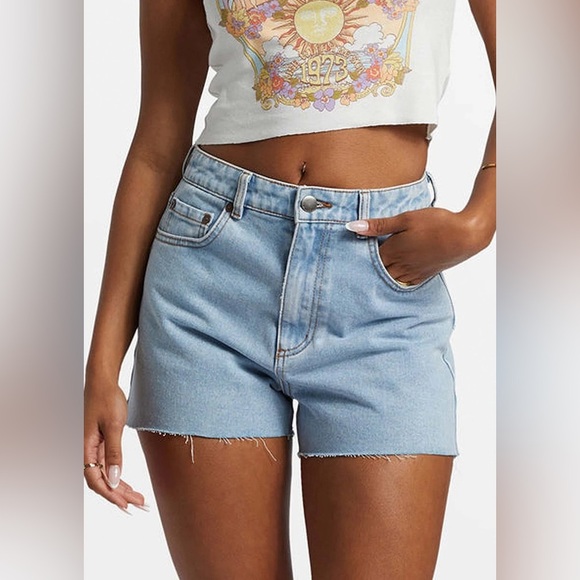 Billabong Women's High Tides Shorts - Picture 3 of 5